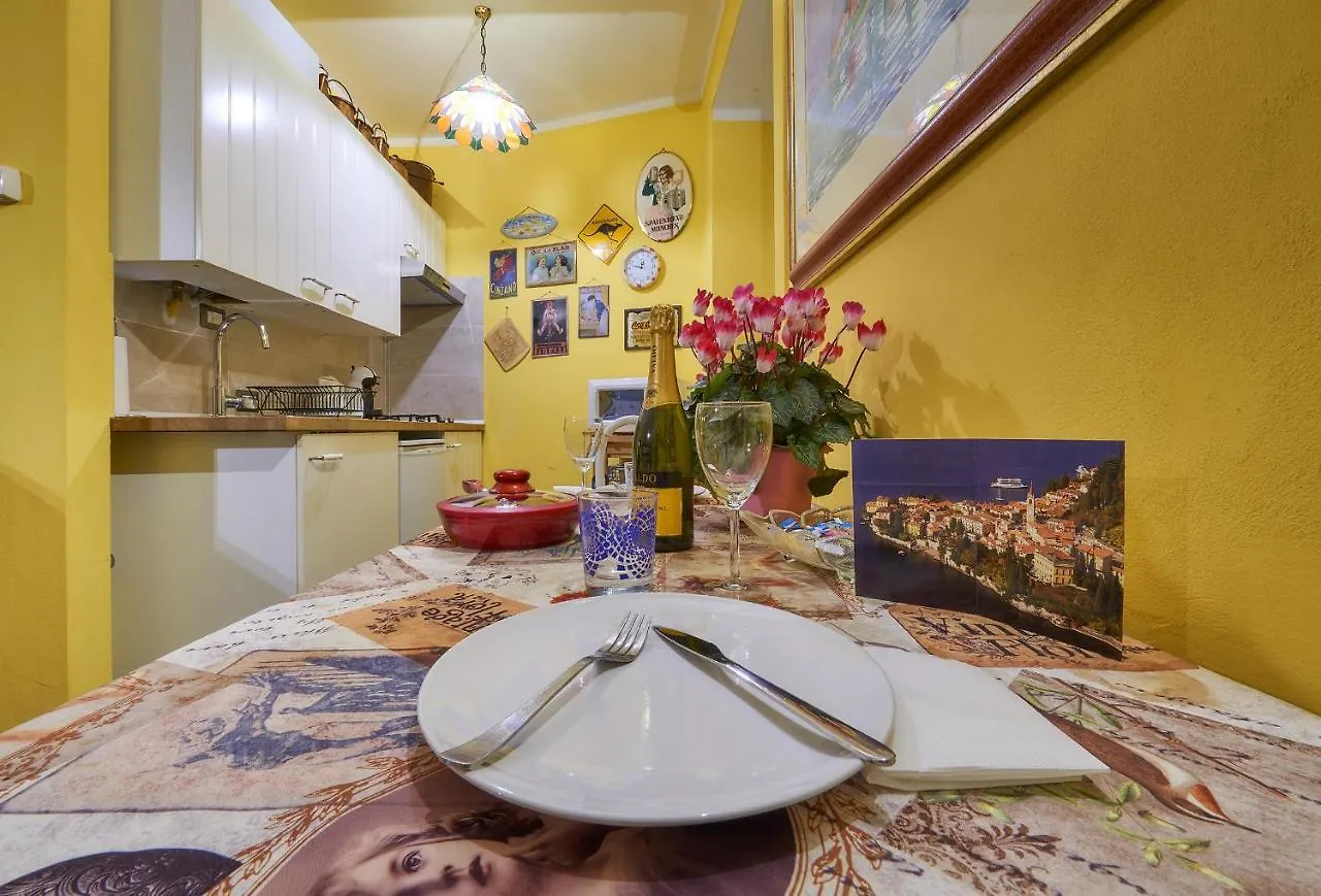 Annina'S House Varenna Historic Centre Apartment Italy
