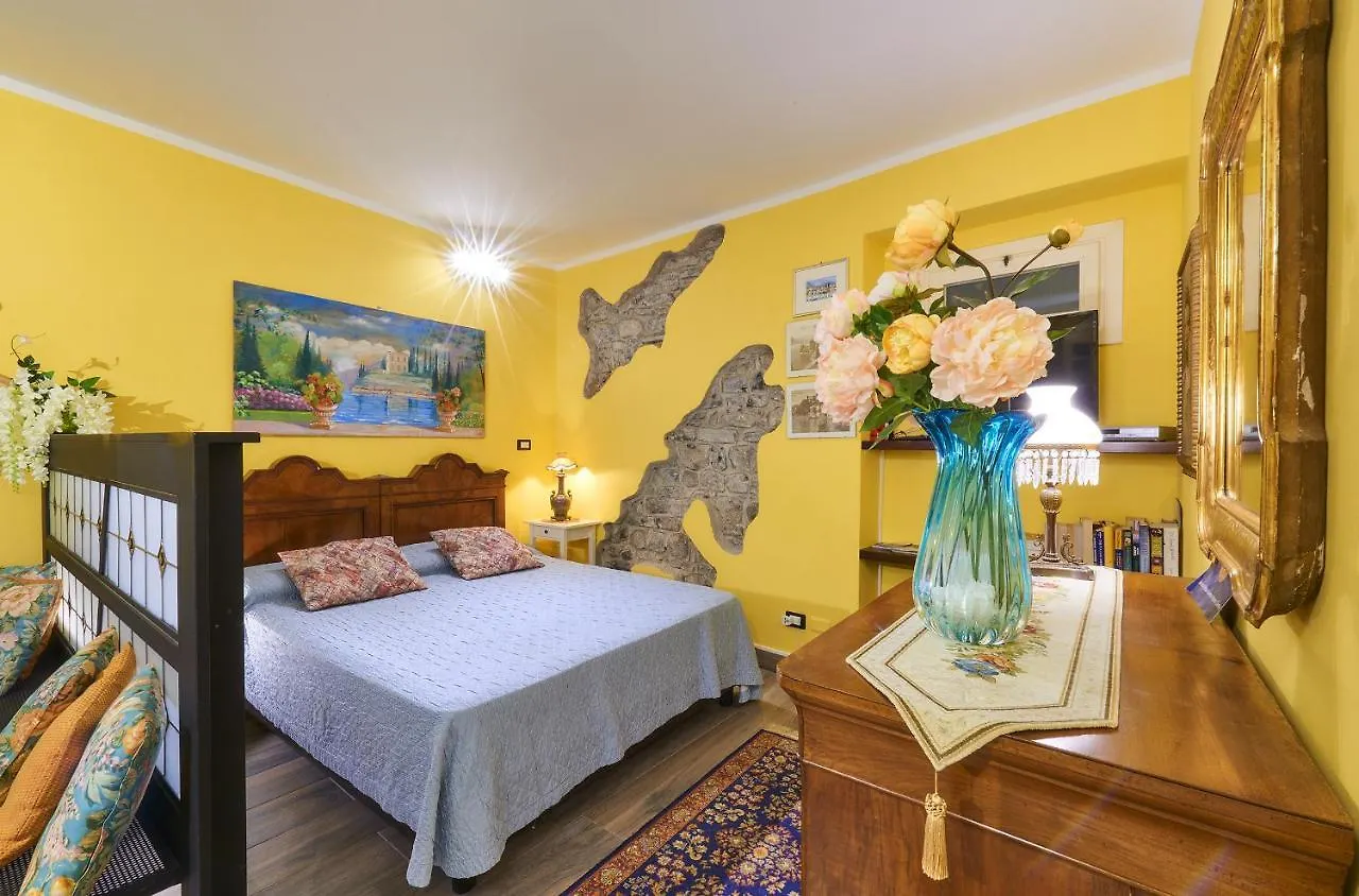 Annina'S House Varenna Historic Centre Apartman