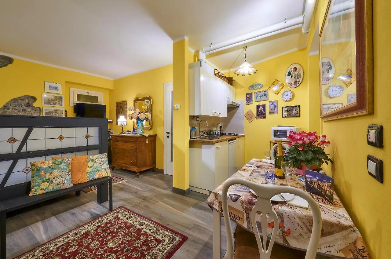 Annina'S House Varenna Historic Centre Apartment 0*,
