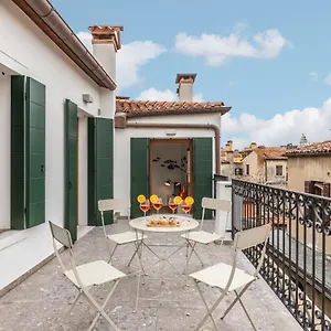  Apartment La Bricola Terrace Italy